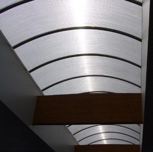 Zonwering Gebogen lichtstraat daklicht bedrijfspand