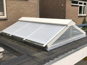 Zadeldak veranda buitenzonwering Geldrop
