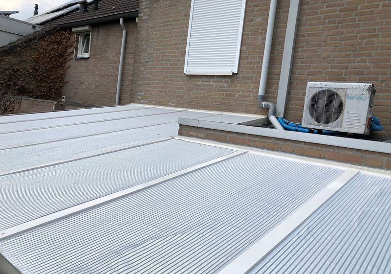 Veranda zonwering Onze zonwering kan op maat worden gemaakt voor iedere veranda Veranda zonwering Onze zonwering kan op maat worden gemaakt voor iedere veranda